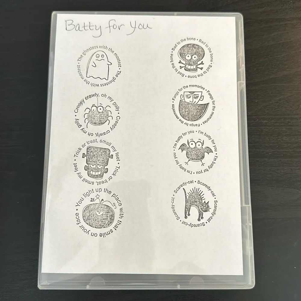 🎭 3/$25 - Batty for You set of 8 cling stamps